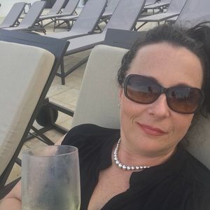 Meet your Posher, Donna